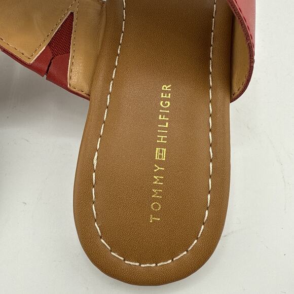 Tommy Hilfiger Women's Sia Red Thong Sandal Gold Tone Hardware Size 8.5M NWB - Picture 10 of 16